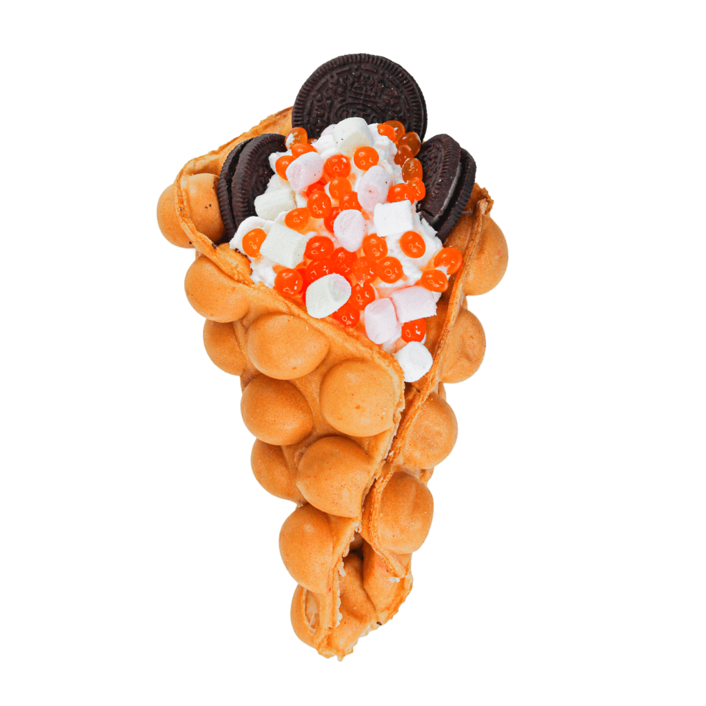 Bubble waffle with wuipped cream